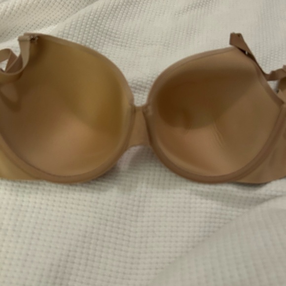 Soma Lightly Lined Vanishing Back Nude 40D - Picture 2 of 5